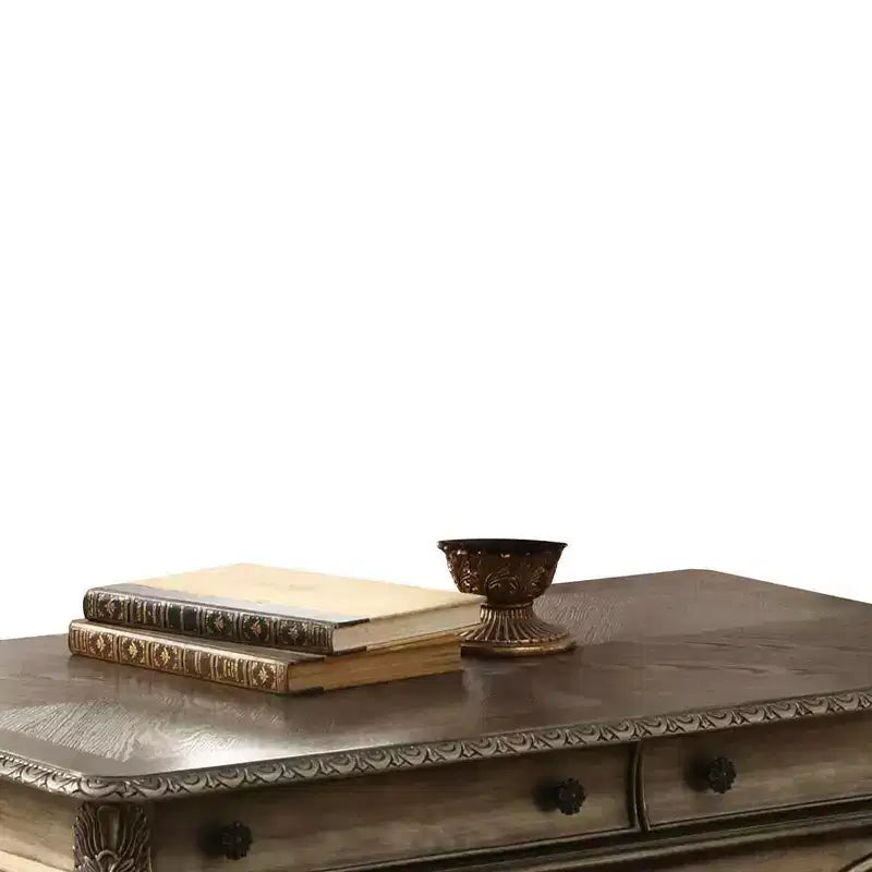 Distressed Style Coffee Table Vintage Oak Finish