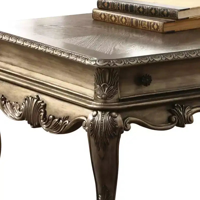 Distressed Style Coffee Table Vintage Oak Finish
